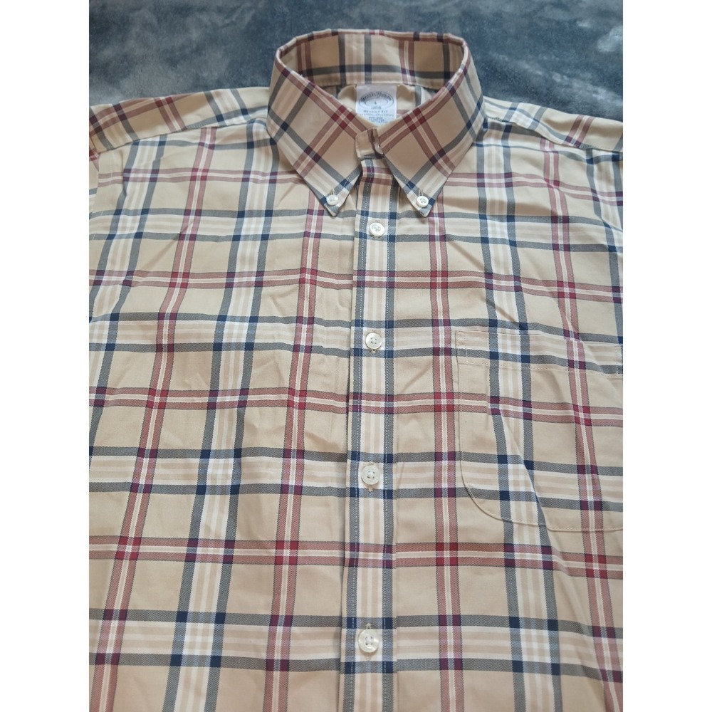 Brooks Brothers Regent Fit Button‎ Down Shirt Mens LARGE beige squared - Picture 3 of 10